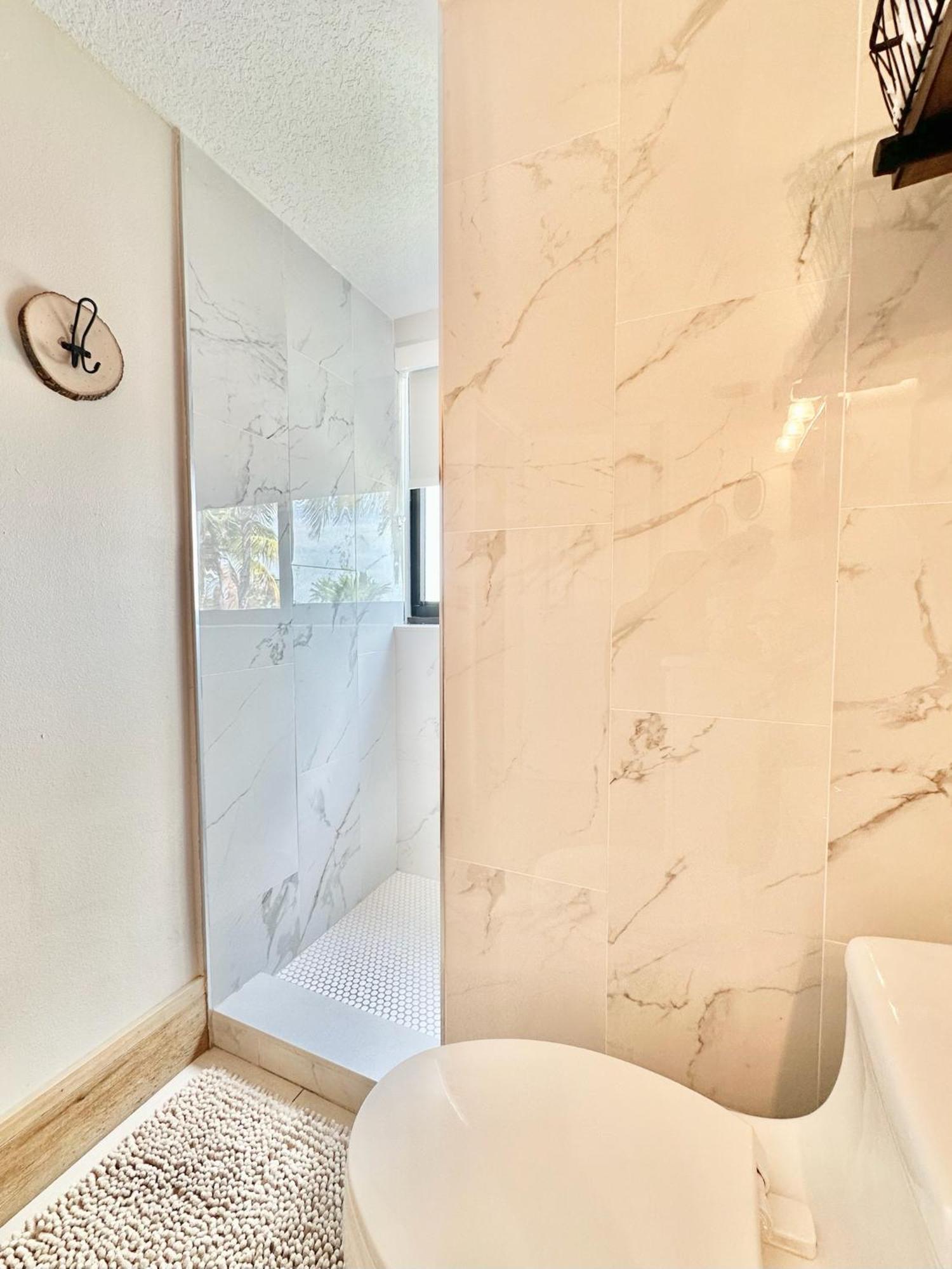 TOWER 2 MASTER SUITEs, 2 KINGS BEDS, MARINA Cayo Largo Exterior foto