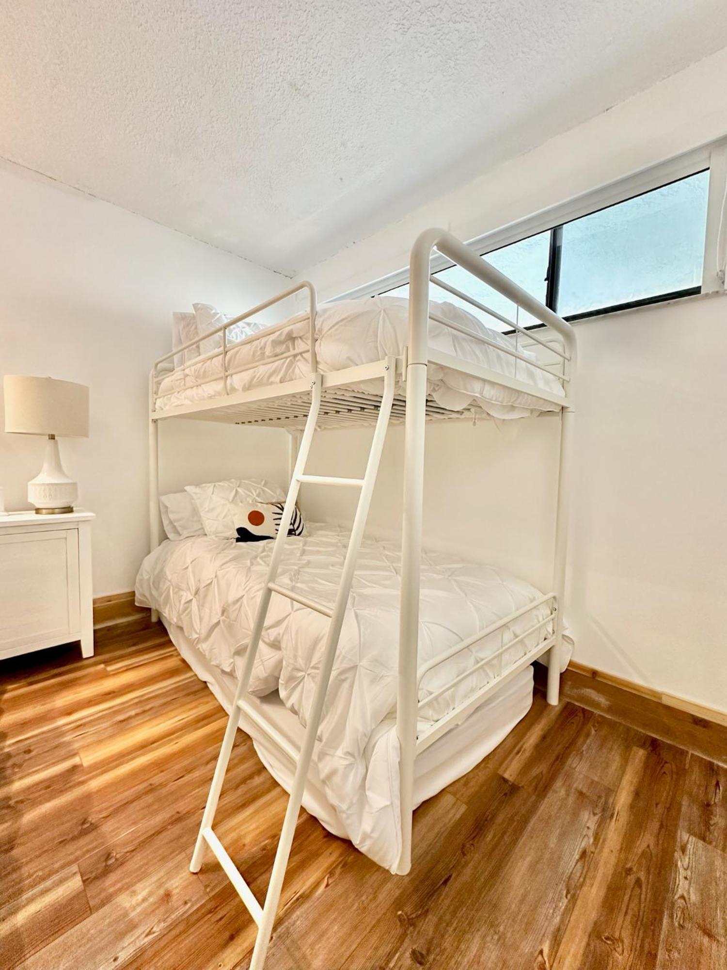 TOWER 2 MASTER SUITEs, 2 KINGS BEDS, MARINA Cayo Largo Exterior foto